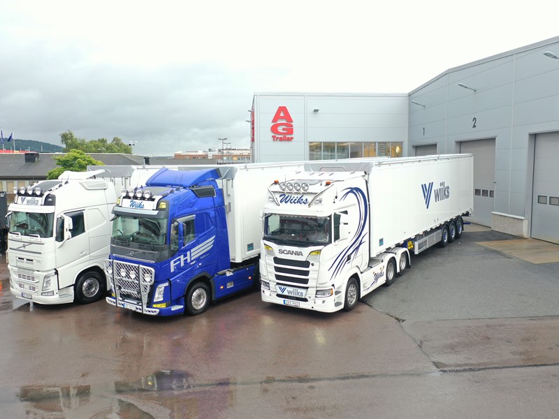 tre Knapen Walkingfloor med full sidoöppning från sida framifrån